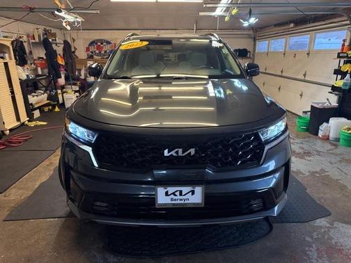 2022 Kia Sorento SX