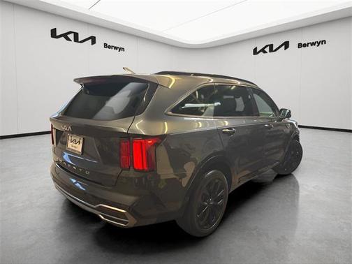 2022 Kia Sorento SX