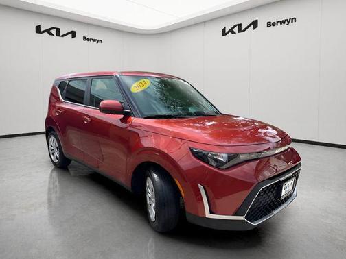 Mars Orange 2024 Kia Soul LX