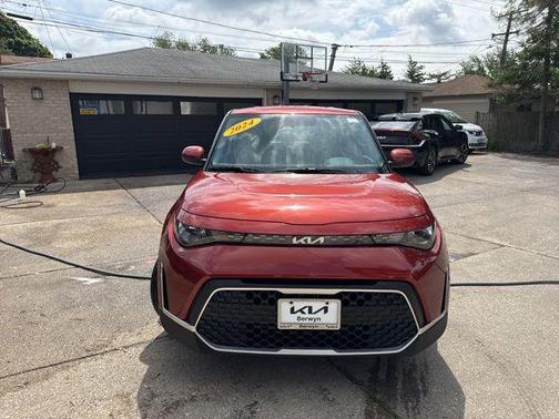 Mars Orange 2024 Kia Soul LX