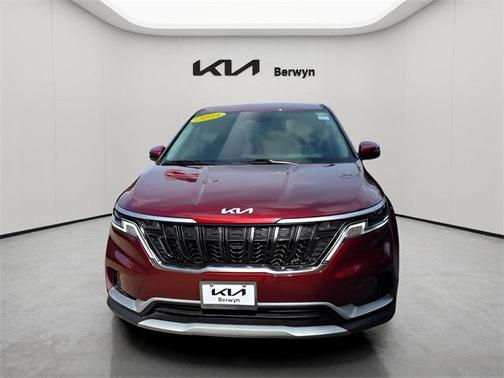 2023 Kia Carnival LX
