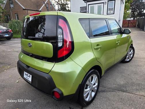 2015 Kia Soul +