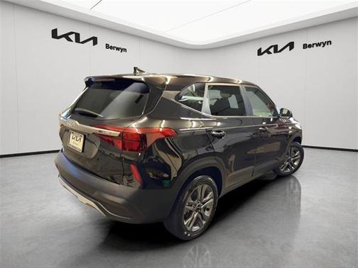 2023 Kia Seltos LX