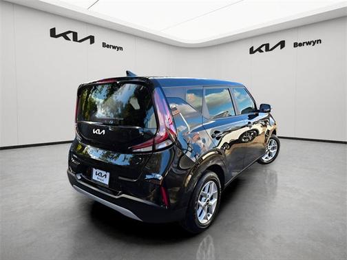 2025 Kia Soul LX