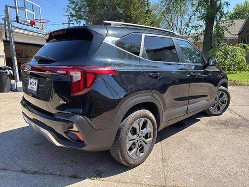 2024 Kia Seltos S