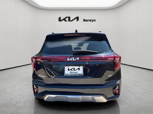 2024 Kia Seltos S