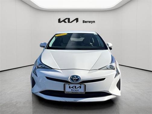 2016 Toyota Prius Three