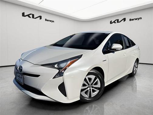 2016 Toyota Prius Three