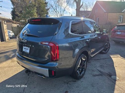 2023 Kia Telluride S