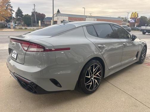 2023 Kia Stinger GT-Line