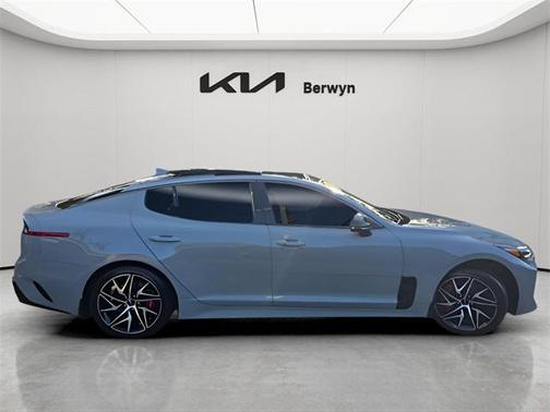 2023 Kia Stinger GT-Line