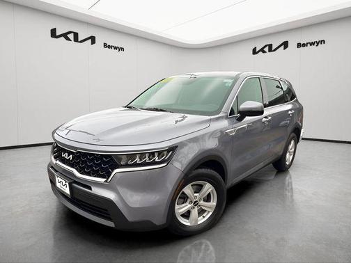 2022 Kia Sorento LX