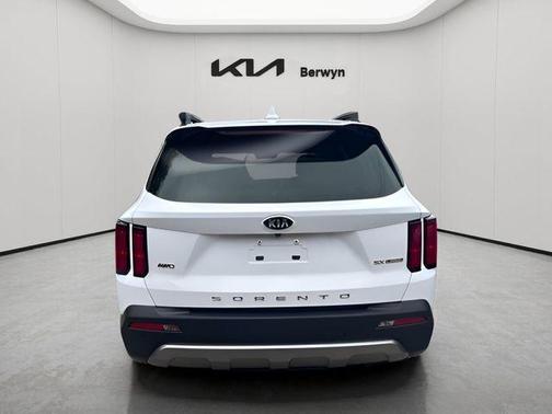 Glacial White Pearl 2021 Kia Sorento SX