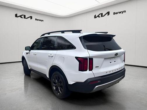 Glacial White Pearl 2021 Kia Sorento SX