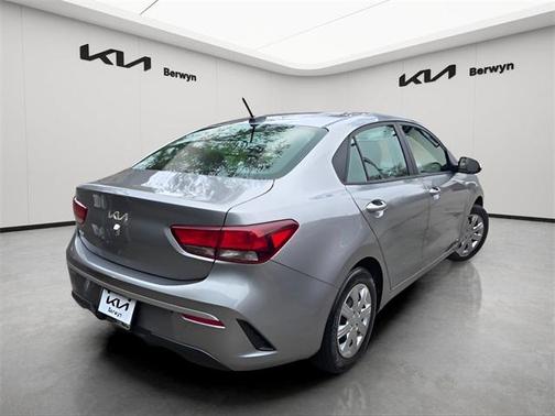 2022 Kia Rio S