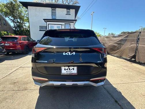 Fusion Black 2025 Kia Sportage Hybrid EX