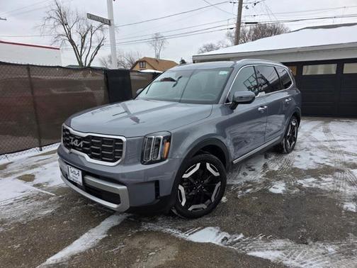 2023 Kia Telluride S