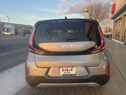 2025 Kia Soul LX