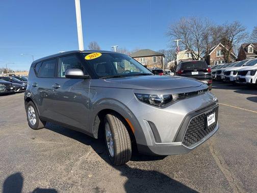 2025 Kia Soul LX