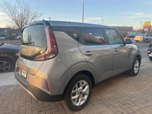 2025 Kia Soul LX