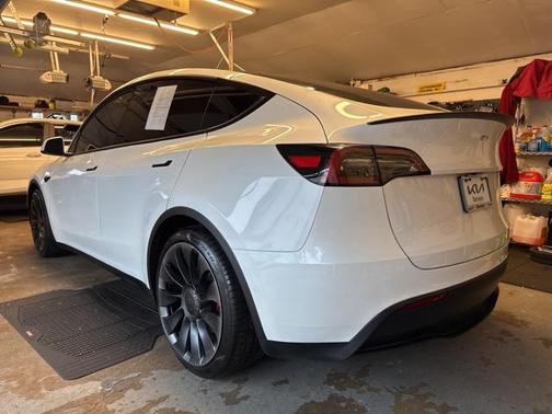 2021 Tesla Model Y Performance Dual Motor All-Wheel Drive
