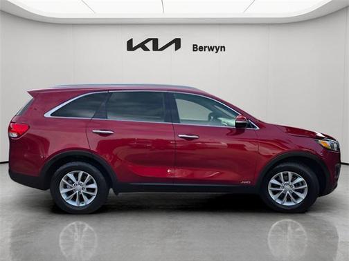 2017 Kia Sorento LX