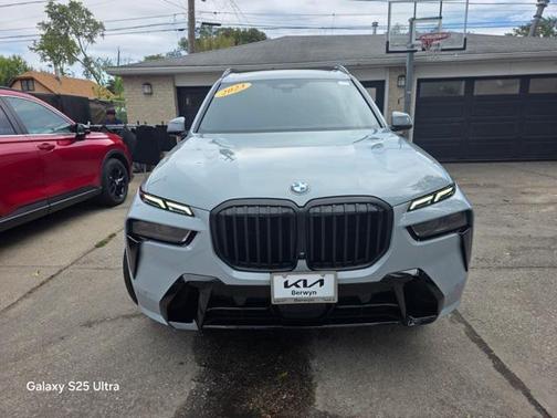 2023 BMW X7 xDrive40i