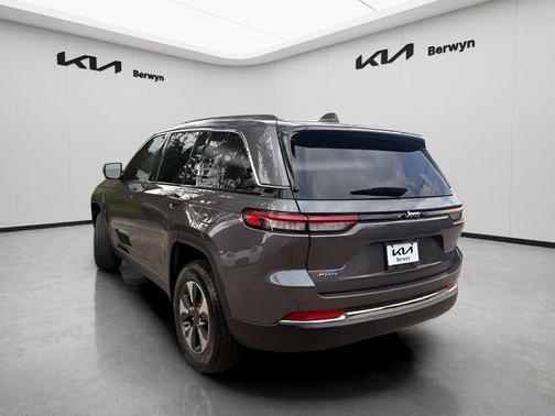 Baltic Gray Metallic Clearcoat 2022 Jeep Grand Cherokee 4xe Base