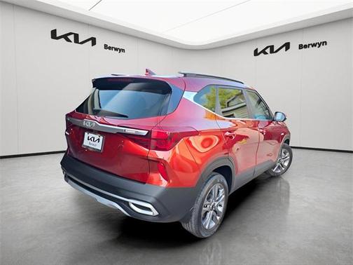 2023 Kia Seltos S