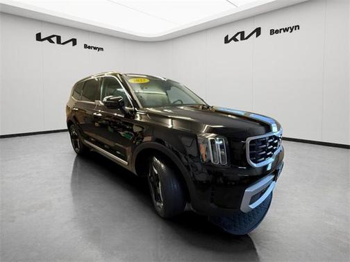 2023 Kia Telluride S