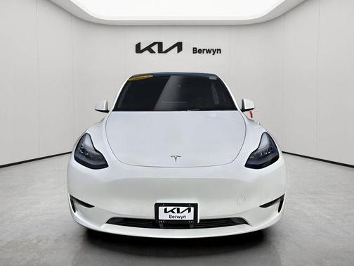 Pearl White Multi-Coat 2023 Tesla Model Y Long Range Dual Motor All-Wheel Drive