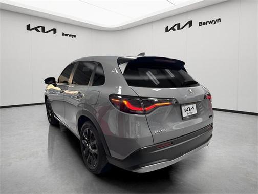 2025 Honda HR-V 2WD Sport
