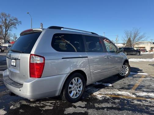 2010 Kia Sedona EX