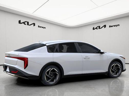 Snow White Pearl 2025 Kia K4 EX