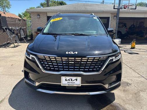 Aurora Black Pearl 2024 Kia Carnival SX Prestige