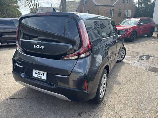 2024 Kia Soul LX