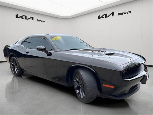 2021 Dodge Challenger SXT