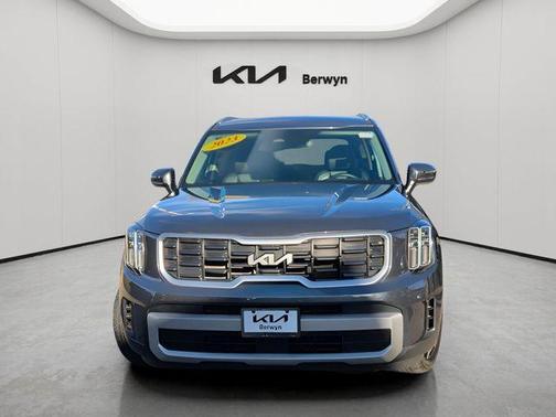 Gravity Gray 2023 Kia Telluride S