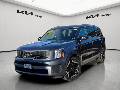 Gravity Gray 2023 Kia Telluride S