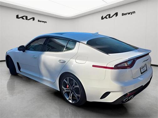 2021 Kia Stinger GT1
