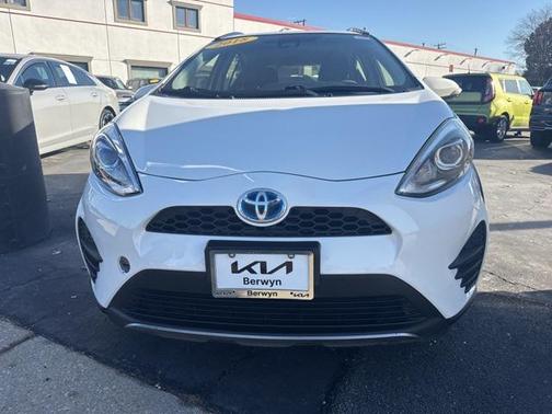 2018 Toyota Prius c Two