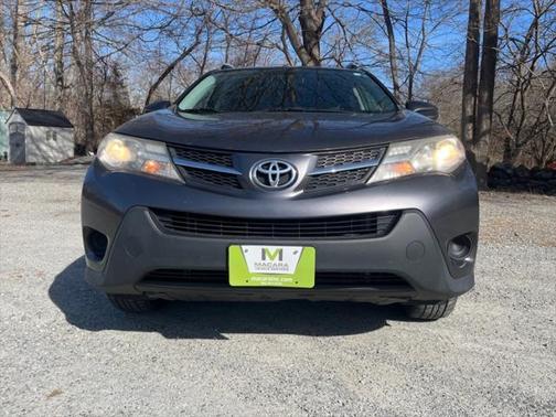 2013 Toyota RAV4 LE