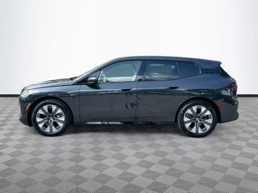 2026 BMW iX xDrive45