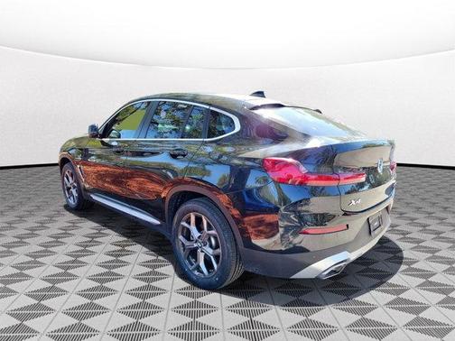 2022 BMW X4 xDrive30i