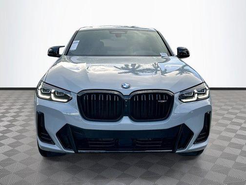 2024 BMW X4 M40i