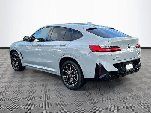 2024 BMW X4 M40i