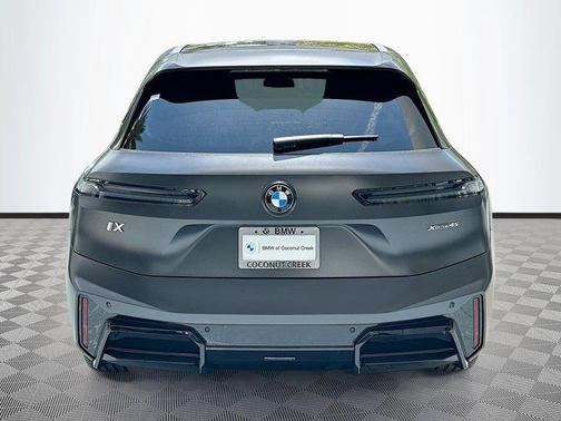 2026 BMW iX xDrive45