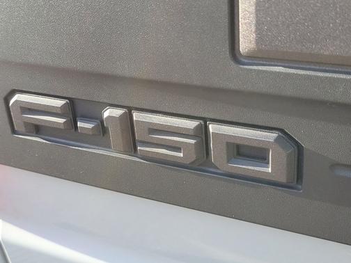 Avalanche 2023 Ford F-150 Raptor