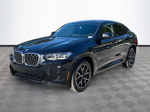 2023 BMW X4 xDrive30i
