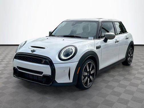 2024 MINI Hardtop Cooper S